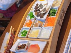 -芸南道·过桥米线(昆明老街旗舰店)