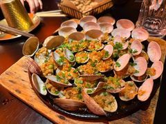 -何师烧烤Pro ·江湖川菜·小龙虾·精酿(太古里旗舰店)