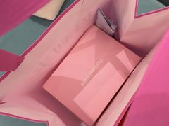 -好利来(上海长宁龙之梦店)