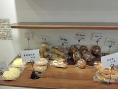 -雀食面包店(钟楼店)
