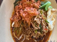 -方铲铲·成都板凳面(滨江银泰店)