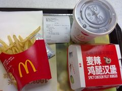 麦-麦当劳