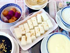 -周大娘牛乳(旧寨古村总店)