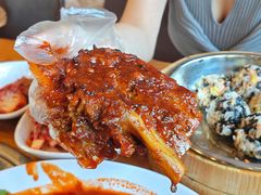 -喇喇排骨火锅·传统韩式脊骨汤(望京西园总店)