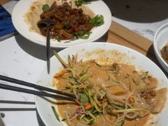 -关东小磨东北菜(漕河泾印象城店)