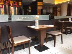 大堂-必胜客宅急送(真北乐购店)