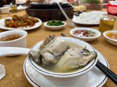 -濠轩阁特色生蚝火锅(水湾路店)