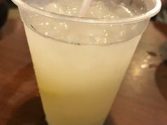 柠檬薏米水-松發肉骨茶(克拉码头店)