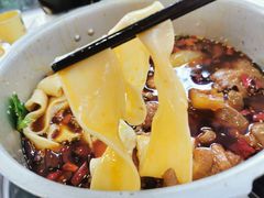 -晓彭肥肠鸡·泡椒鸡火锅(水木天地店)