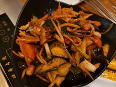 -白玉串城(南六中路店)