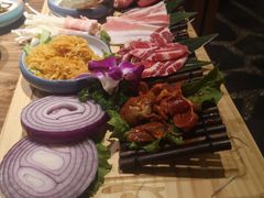 -明洞阿姨·韩式酱蟹烤肉·创意料理(三元桥店)