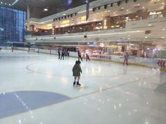 -冠军冰场CHAMPION RINK(凯德广场店)