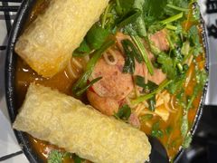 -肥汁米蘭香港米线(长宁来福士店)