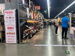 -迪卡侬(西三旗店)
