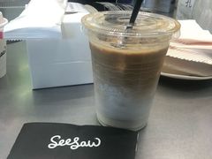 拿铁-Seesaw Coffee(上海国金中心店)
