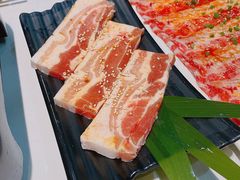 厚切双层猪五花-八乔煎肉馆·丹东特色煎锅(梅林店)