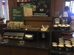 -星巴克臻选(深圳龙华红山天虹店)