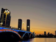 -巧克力渔家.小船海鲜胶东菜(万平口店)