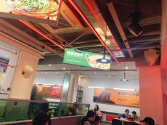 大堂-令狐冲烤鱼·烧菜馆(达明店)