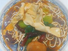 -皖佬板安徽牛肉板面(西站食宝街店)