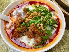 特色牛肉豆腐脑-晓友烧麦(光华村店)