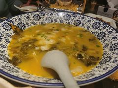 -东口码头·烧鸽子·鱼头泡饼·地方菜(金鹰悦城店)