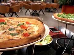 -WOLFGANG PUCK KITCHEN & BAR(迪士尼小镇店)