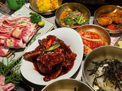 -草家酱蟹炭火烤肉店(珲春南路一店)