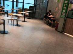 大堂-德克士(西站站内店)