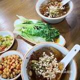 来吃碗现磨的长沙米粉