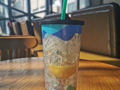 -星巴克臻选(宁波天一广场店)