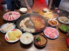 -萍姐火锅·公路夜市(武汉首店)