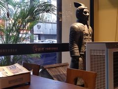 靠窗位-令狐冲·活鱼馆(宝龙店)