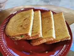 咖椰吐司-HELLO 27 意面·沙拉·帕尼尼