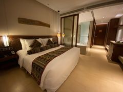 -西双版纳融创皇冠假日度假酒店