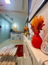 -黎蓓露·徒手骨雕蛋白抗衰·调肤管理