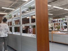 -无奔眼镜·蔡司·依视路授权店(马家堡店)