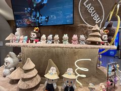 -泡泡玛特POPMART(国金街店)
