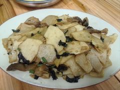 -盛得农家美食·无花果浸鸡·古法烧鸡·竹筒饭(白水寨森林海店)