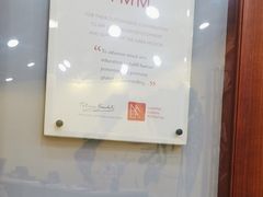 -杨梅红艺术教育(万象城校区)