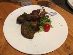 -四月吧餐厅(正阳步行街店)