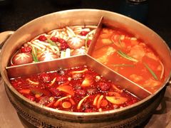 -湊湊火锅·茶憩(打浦桥日月光店)