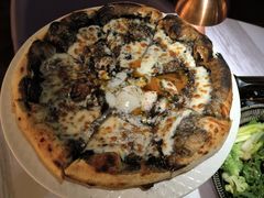 黑松露披萨-IL TEATRO 精品意大利餐厅