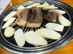 -老炉家木炭烤肉(长江国际店)