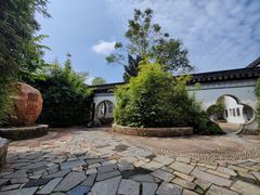 -八大山人梅湖景区