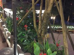 -楠柏弯休闲山庄(梨花溪店)