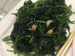 -黄埔华苑酒家(黄埔店)