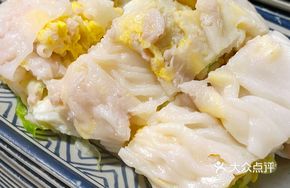 Minced Meat Rice Noodle Roll with Egg