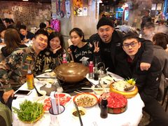 -鲜入围煮花胶鸡海鲜火锅