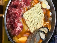 -辛明堂洞韩式芝士年糕火锅(万达店)